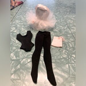 Barbie Vintage Ballerina outfit #989- NOT COMPLETE